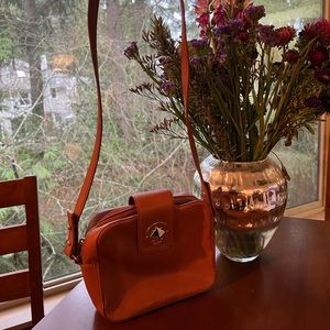 Gently Used Kate Spade Crossbody!